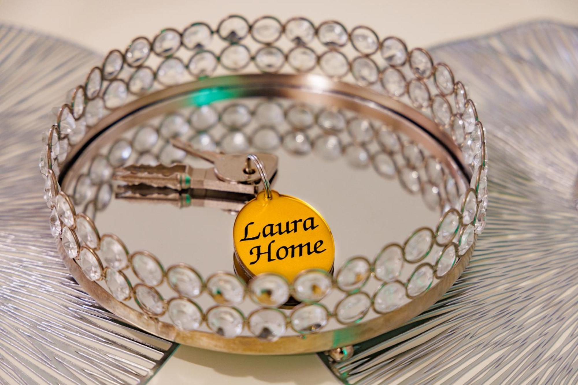 Laura Home Verona Bagian luar foto