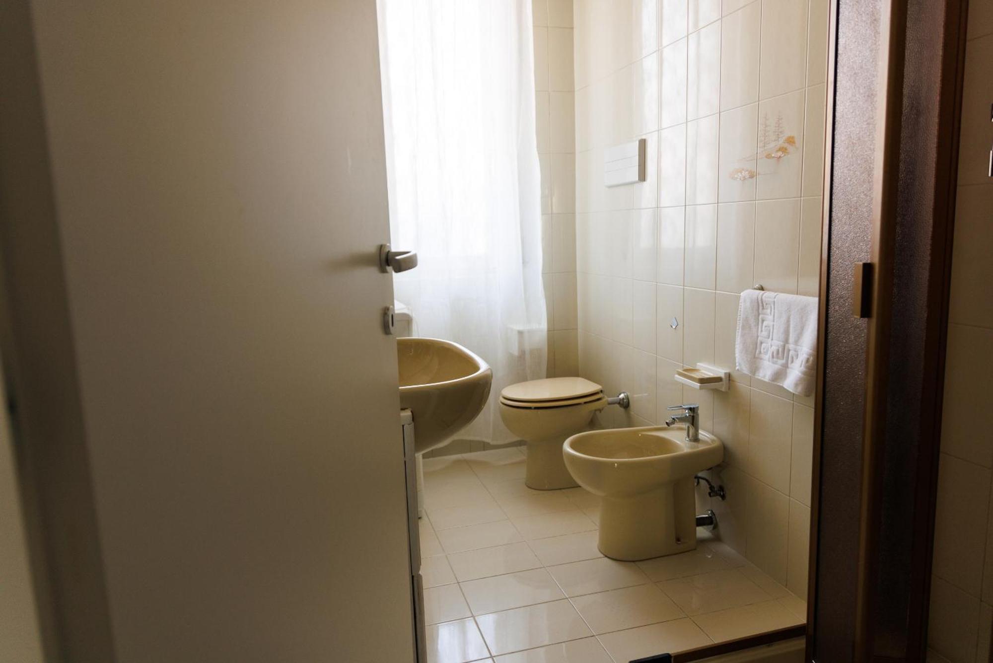 Laura Home Verona Bagian luar foto