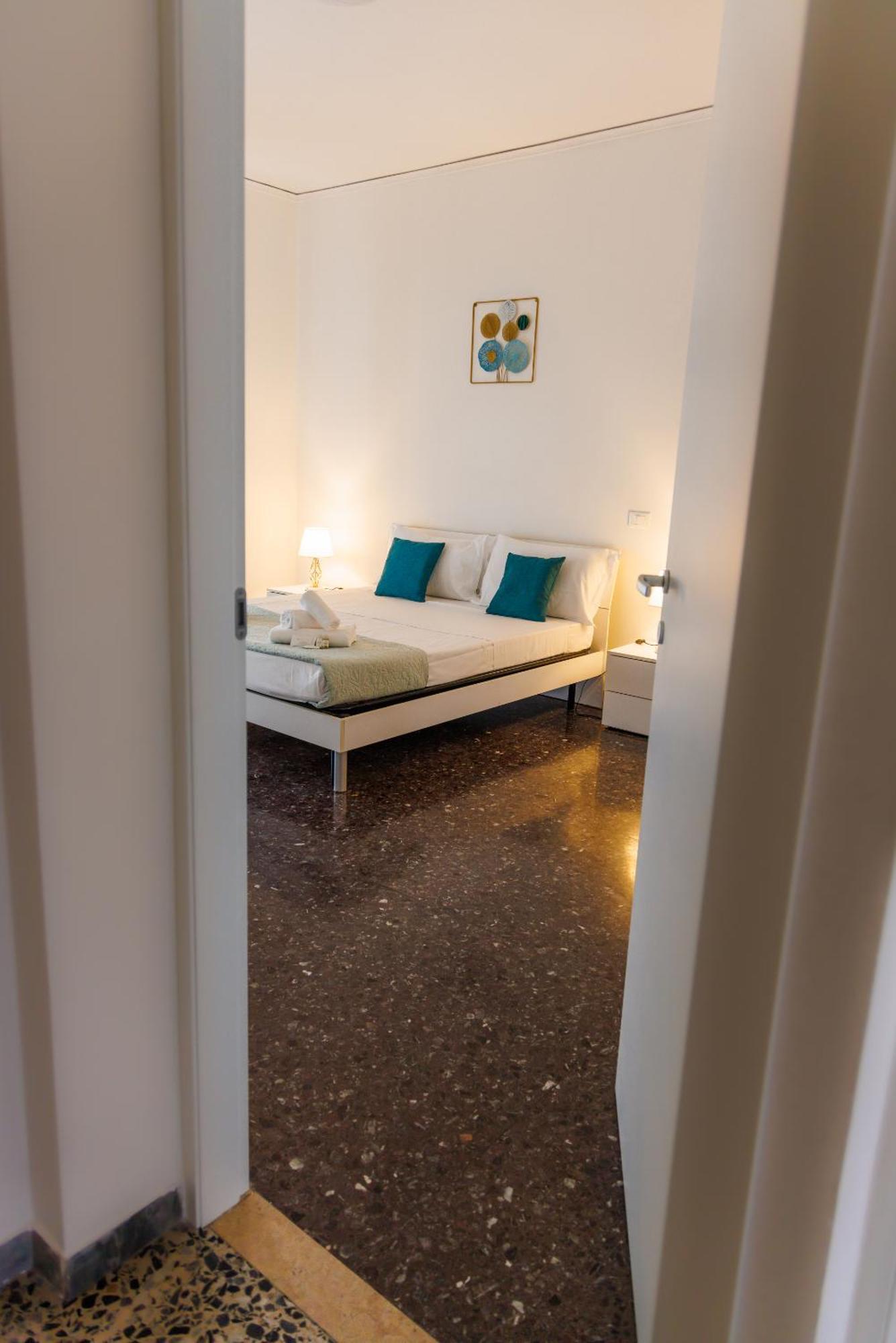 Laura Home Verona Bagian luar foto