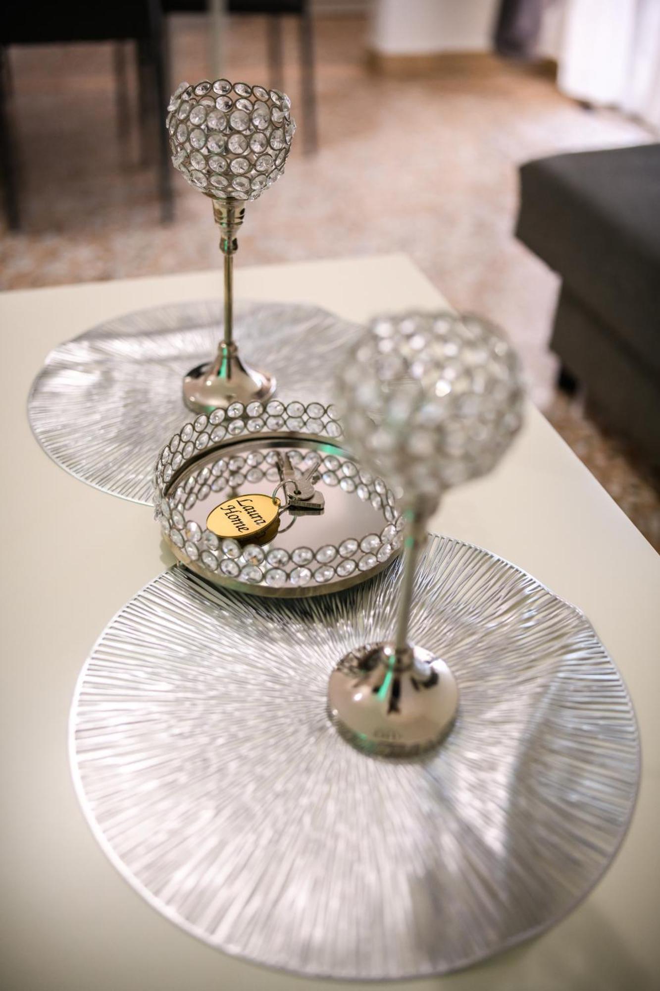 Laura Home Verona Bagian luar foto