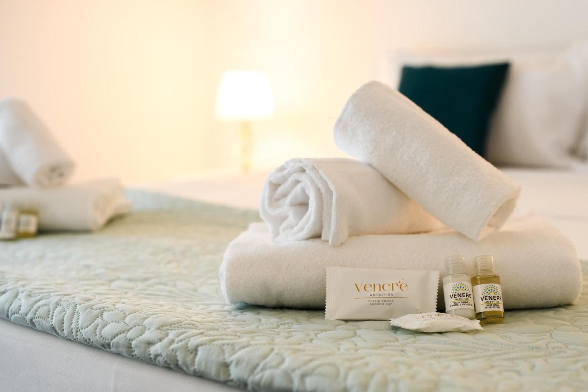 Laura Home Verona Bagian luar foto